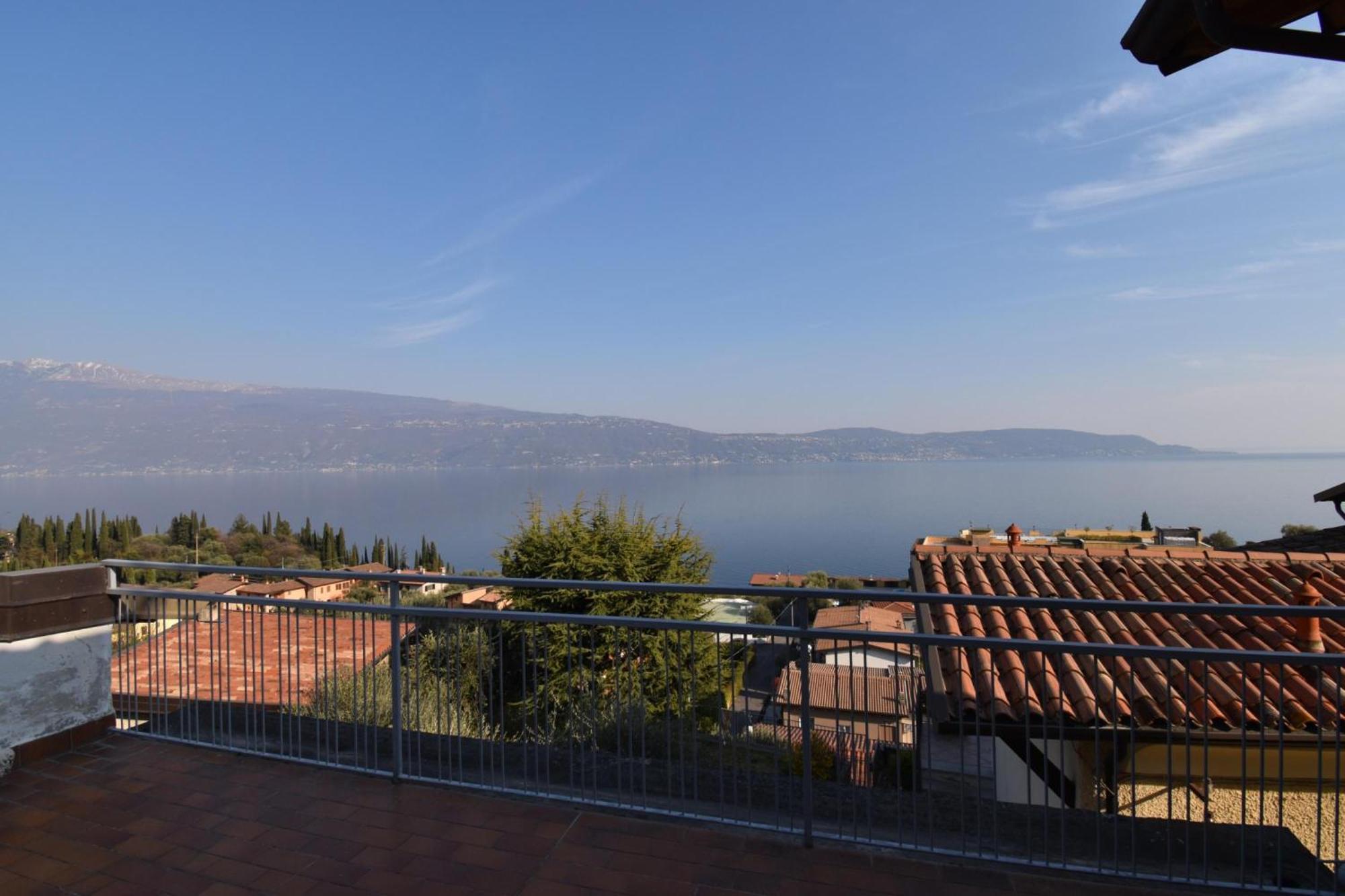 Angela -Terrace & Beautiful View Lake - Happy Rentals Toscolano-Maderno Exterior foto